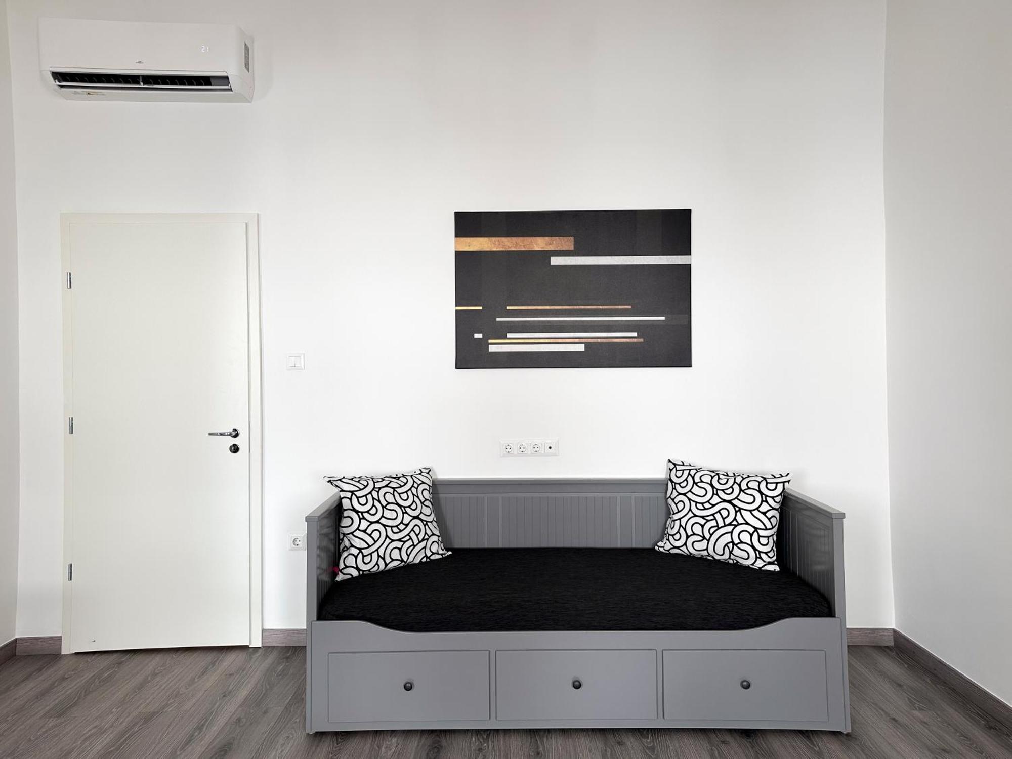 R&R Central Apartment Budapest Ngoại thất bức ảnh